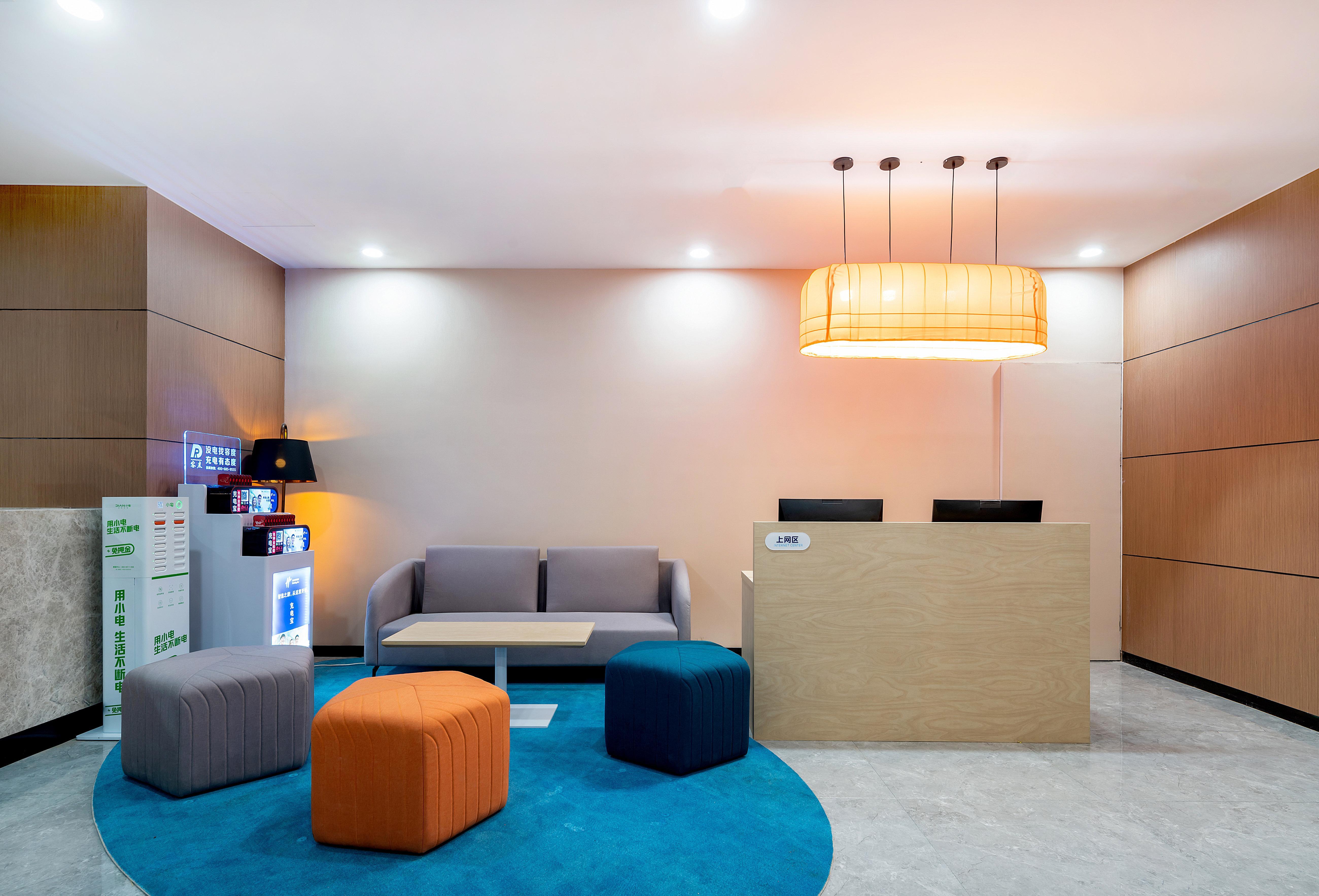 Holiday Inn Express Jinan Jingshi Road, An Ihg Hotel Buitenkant foto